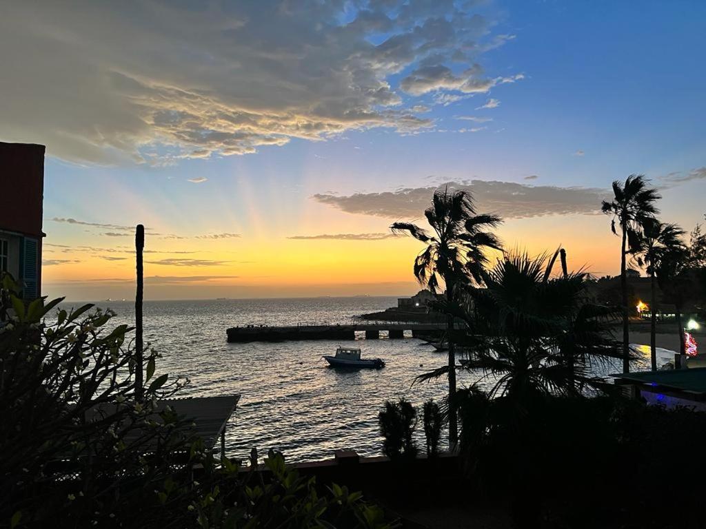 Chez Olivier - Ile De Goree Luaran gambar