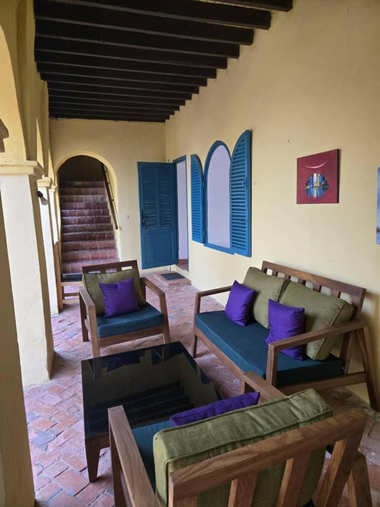 Chez Olivier - Ile De Goree Luaran gambar